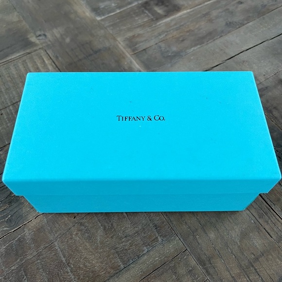 Tiffany blue box - Picture 1 of 2
